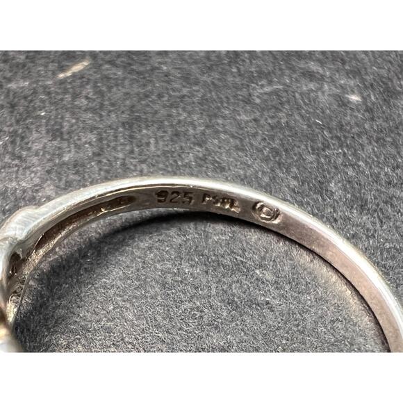 Vintage Celtic knot work sterling silver ring size 8 - Picture 8 of 16